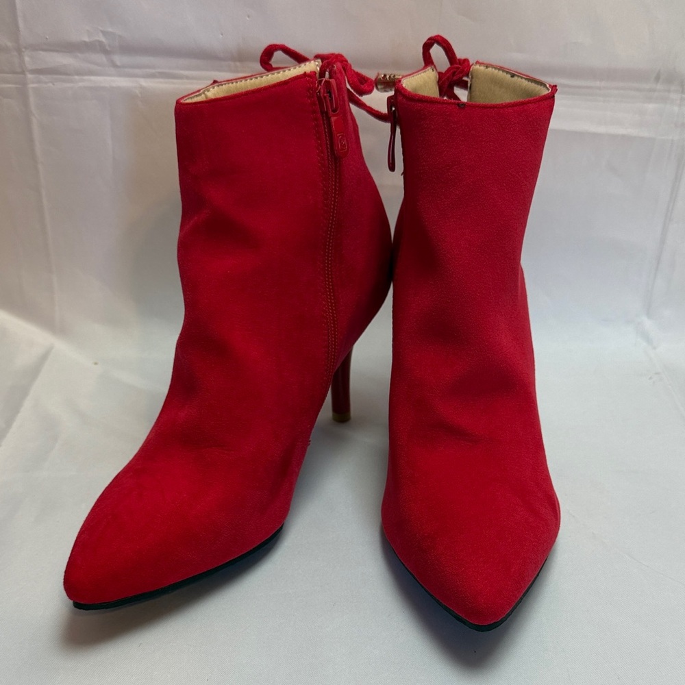 Chic Red Suede Heeled Boots Women’s sz 9
